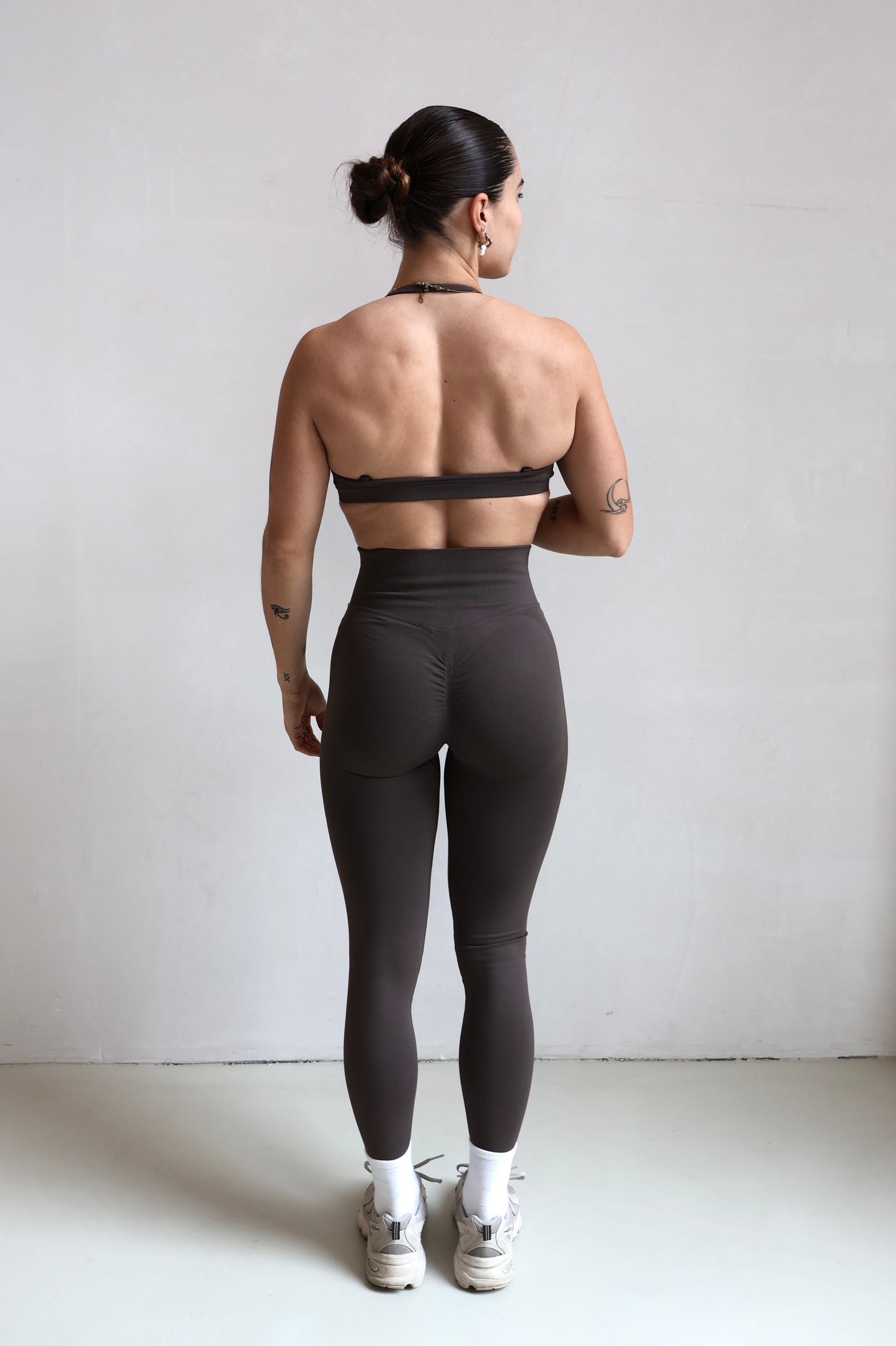 V-Shape Staple Leggings - Clay