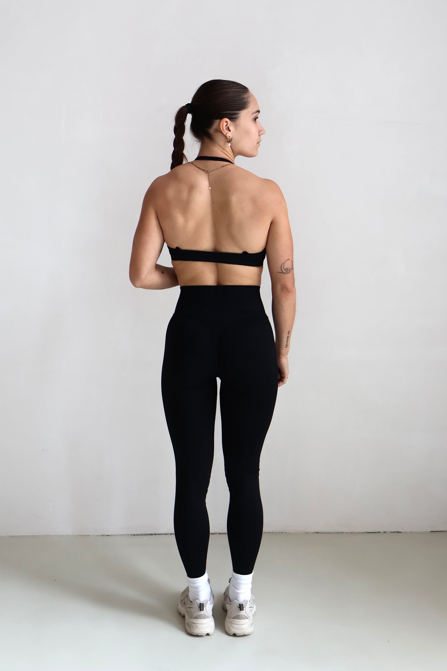 V-Shape Staple Leggings - Midnight